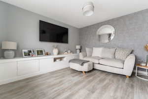 Photo 33- click for photo gallery